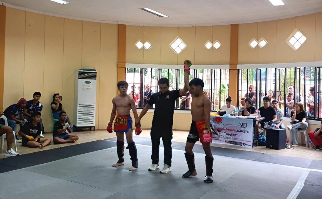 Muay Thai athletes at i.Flex Fitness